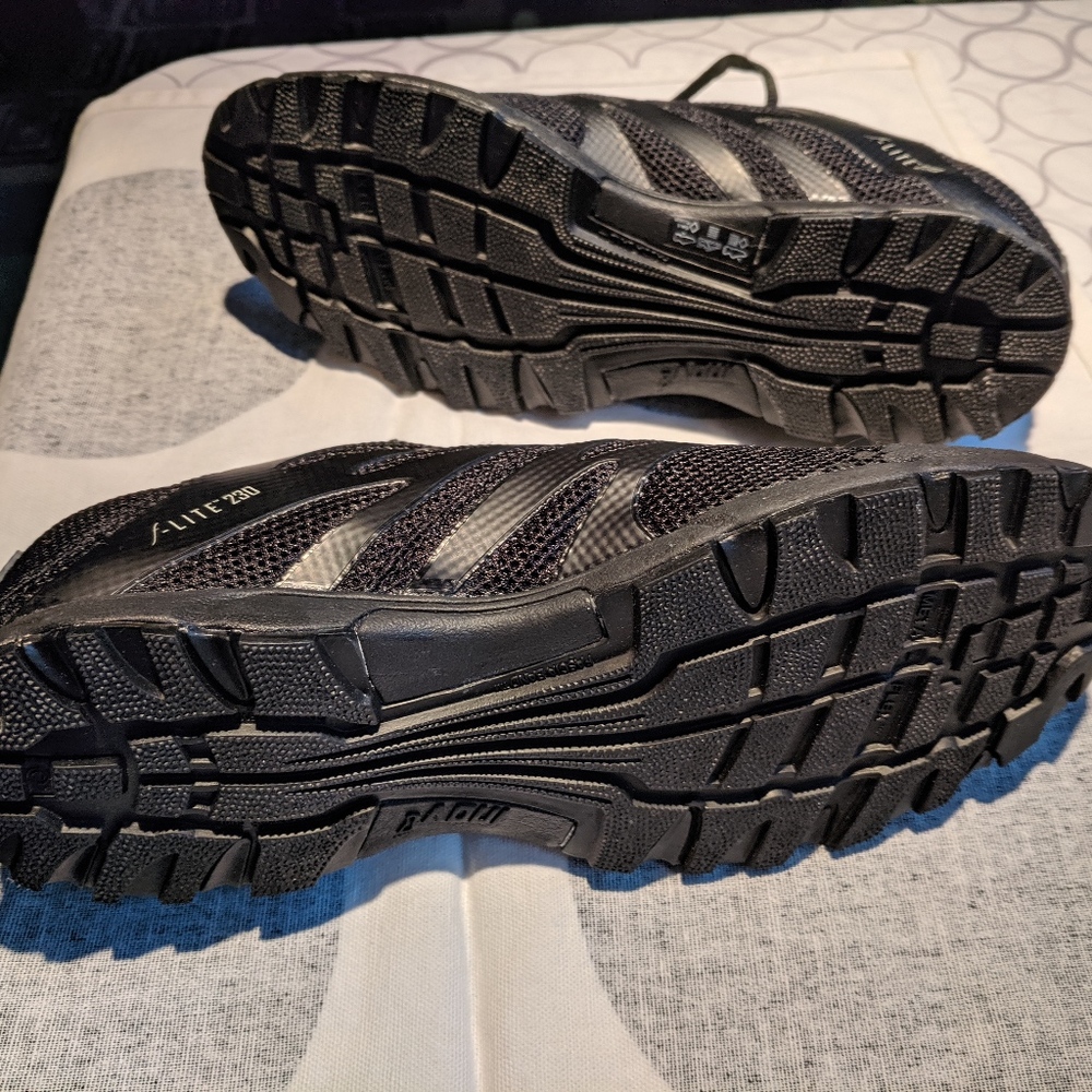 f-lite 230, Inov-8